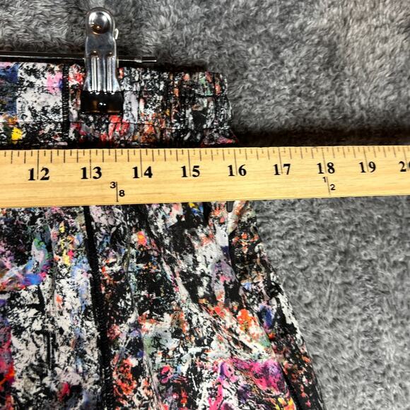 Lululemon Hotty Hot Shorts Womens Size 12 Spray Print 4" Inseam Lowrise Yoga - Picture 2 of 8